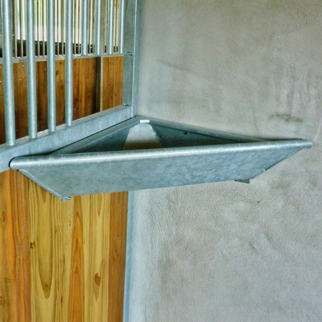 Mangeoire d'angle